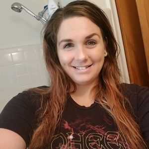 Meet your Posher, Jaymee